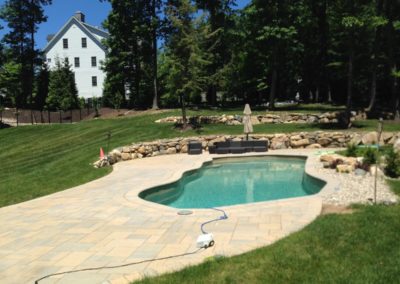 cromwell-pool-landscaping