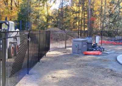 fence contractor new london