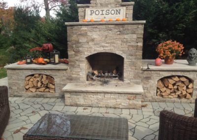outdoor-fireplace-furnished